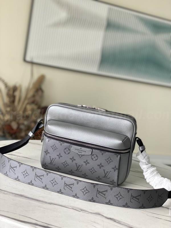 LV Handbags 362